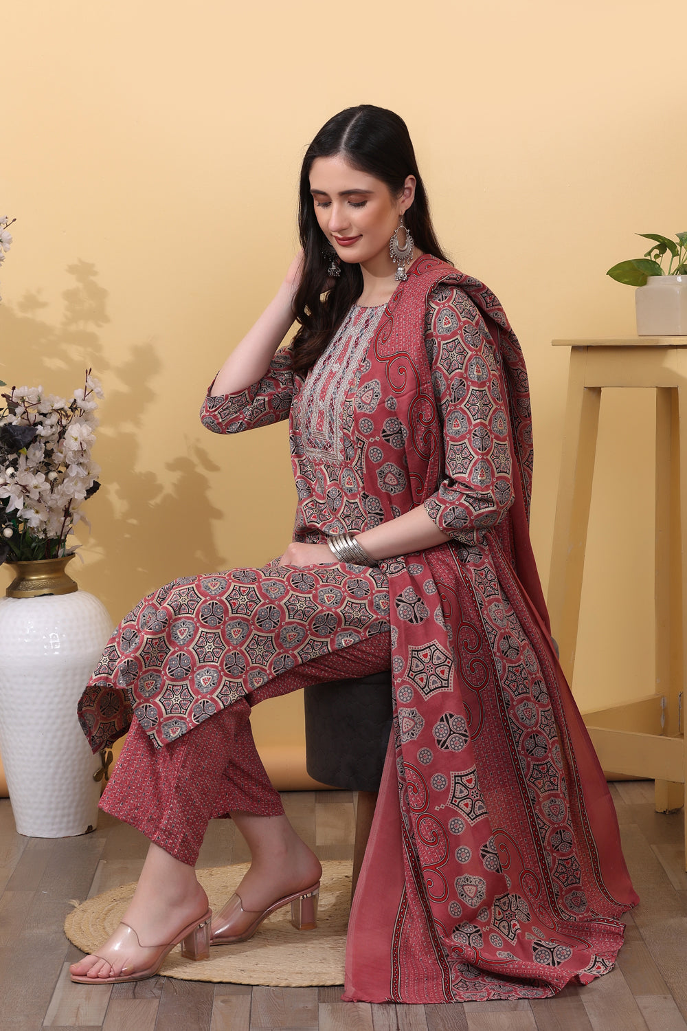 House of Sdaa Dusty Rose Printed Kurta Set. HSDAAMLSK000021