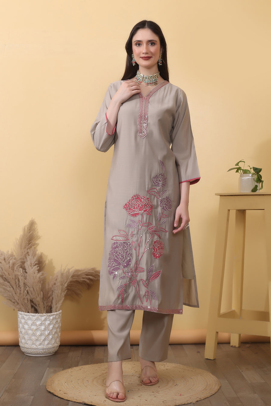 Roman silk Stone Grey Kurta Set.