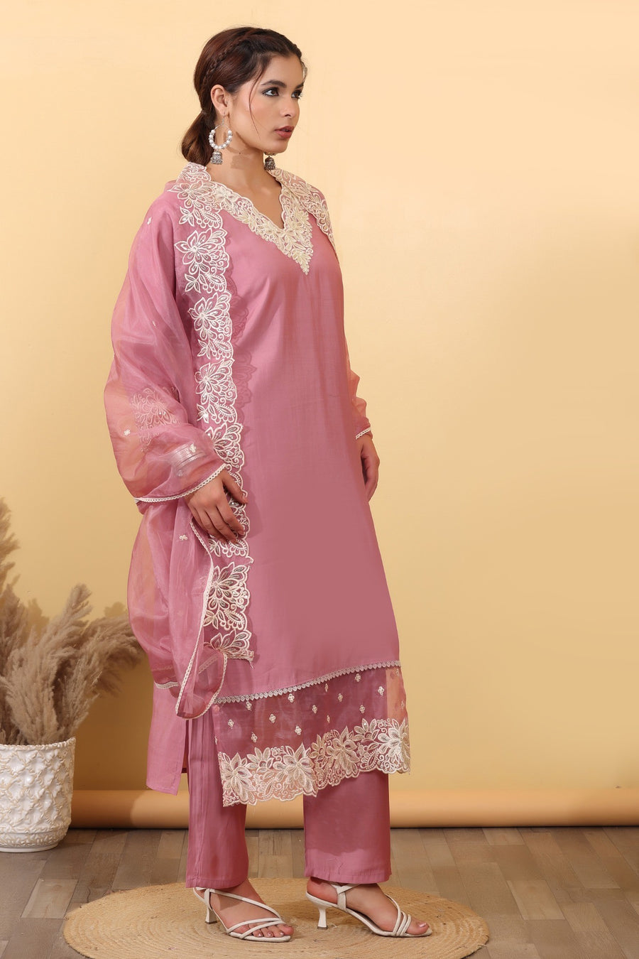 Blush Pink Embroidered Organza Suit Set with Floral Lace Dupatta HSDAASKKN000030