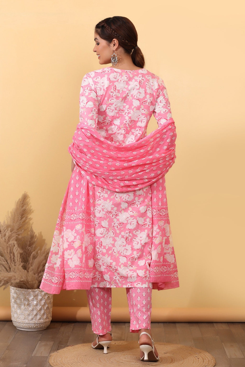 Blush Pink Cotton Floral Printed Suit Set with Matching Dupatta HSDAASKST000007