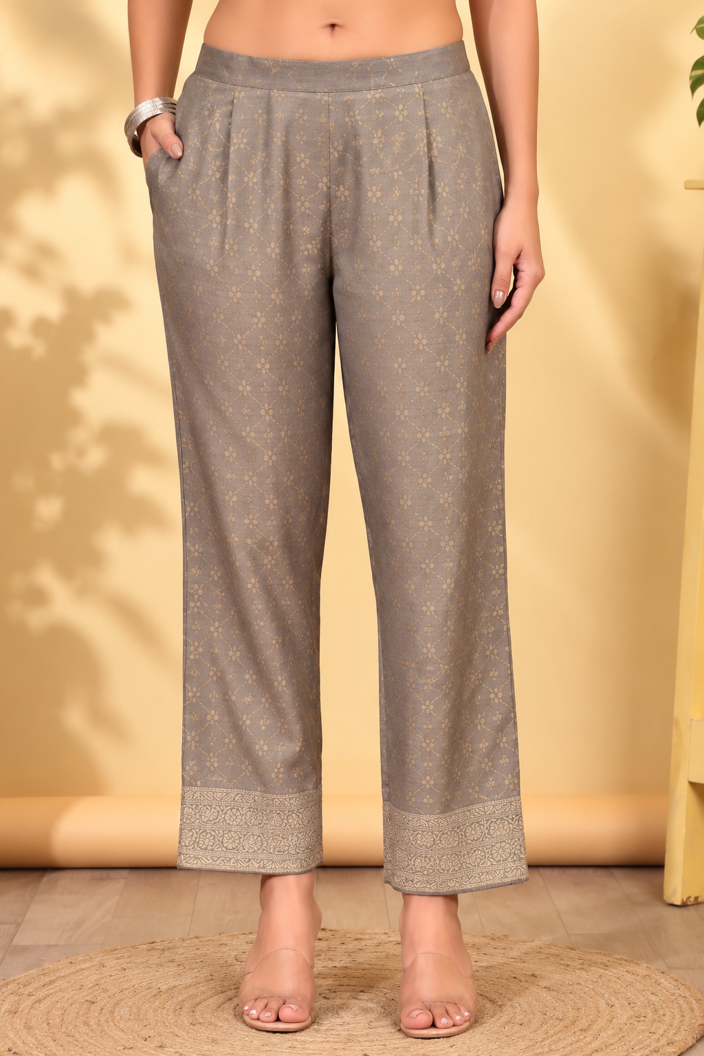 Grey Ivory Print Jacquard Winter SKD