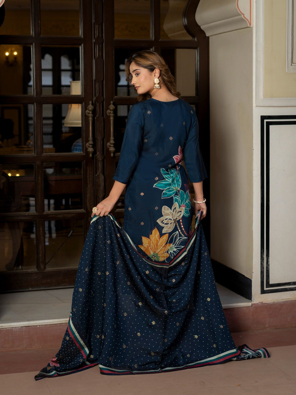 Blue floral printed Kurta Set -HSDAAMLSK000006