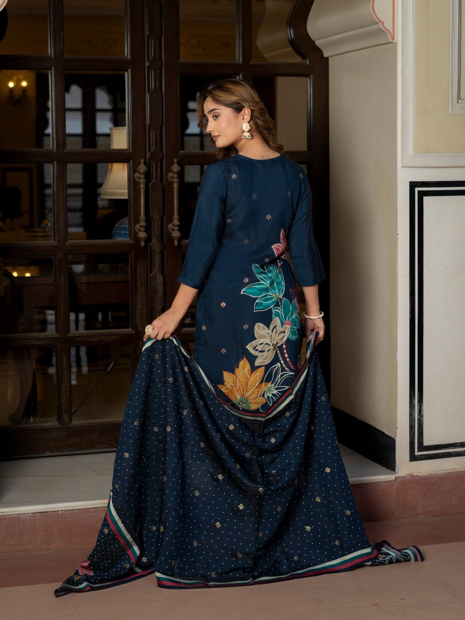 Blue floral printed Kurta Set -HSDAAMLSK000006