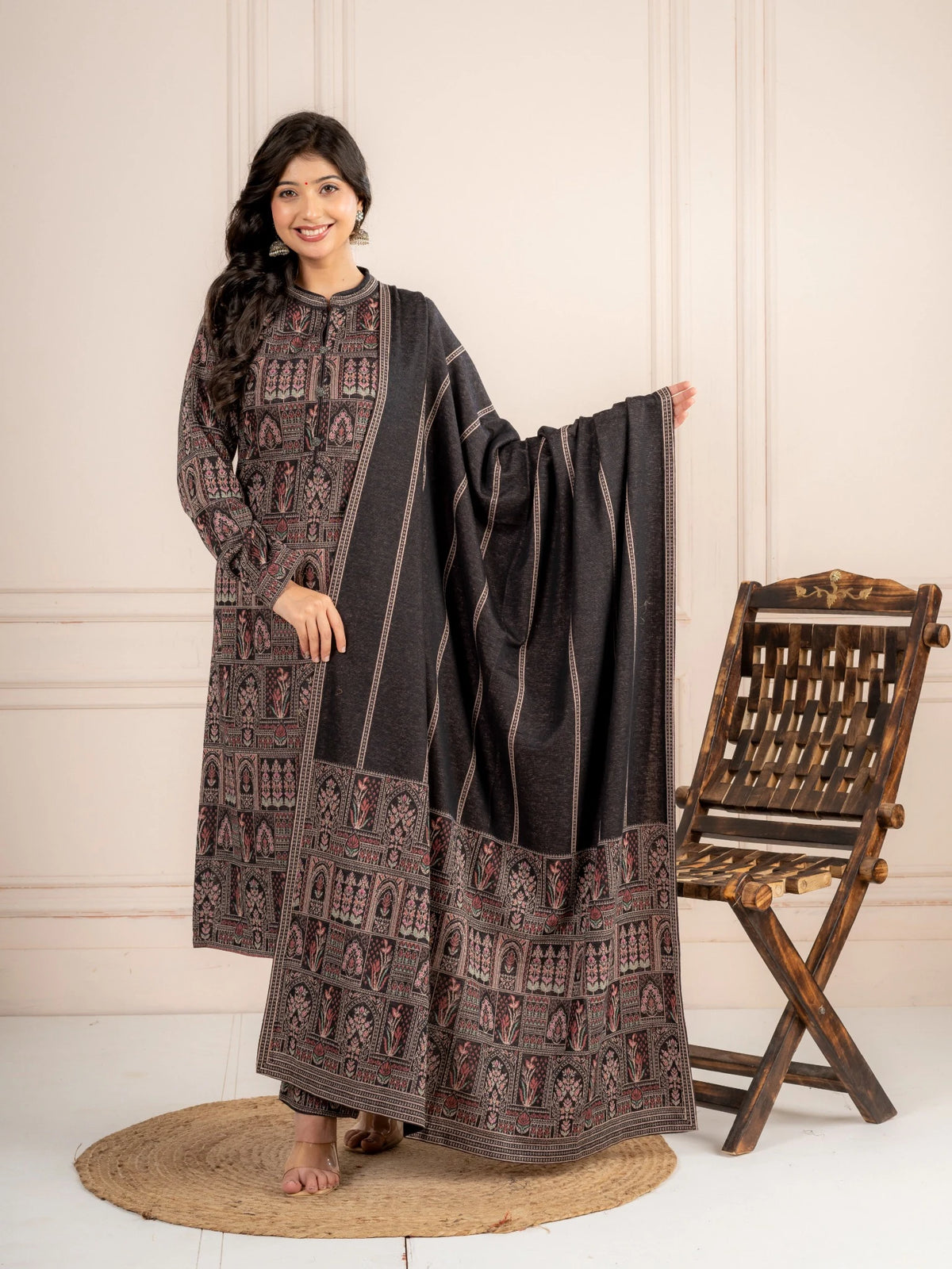 Anthra Printed Wool Blend Suit Set with Dupatta
