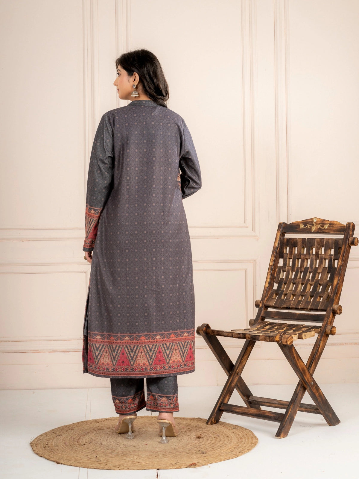 Black Wool Blend Winter Suit Set with Printed Long Jacket