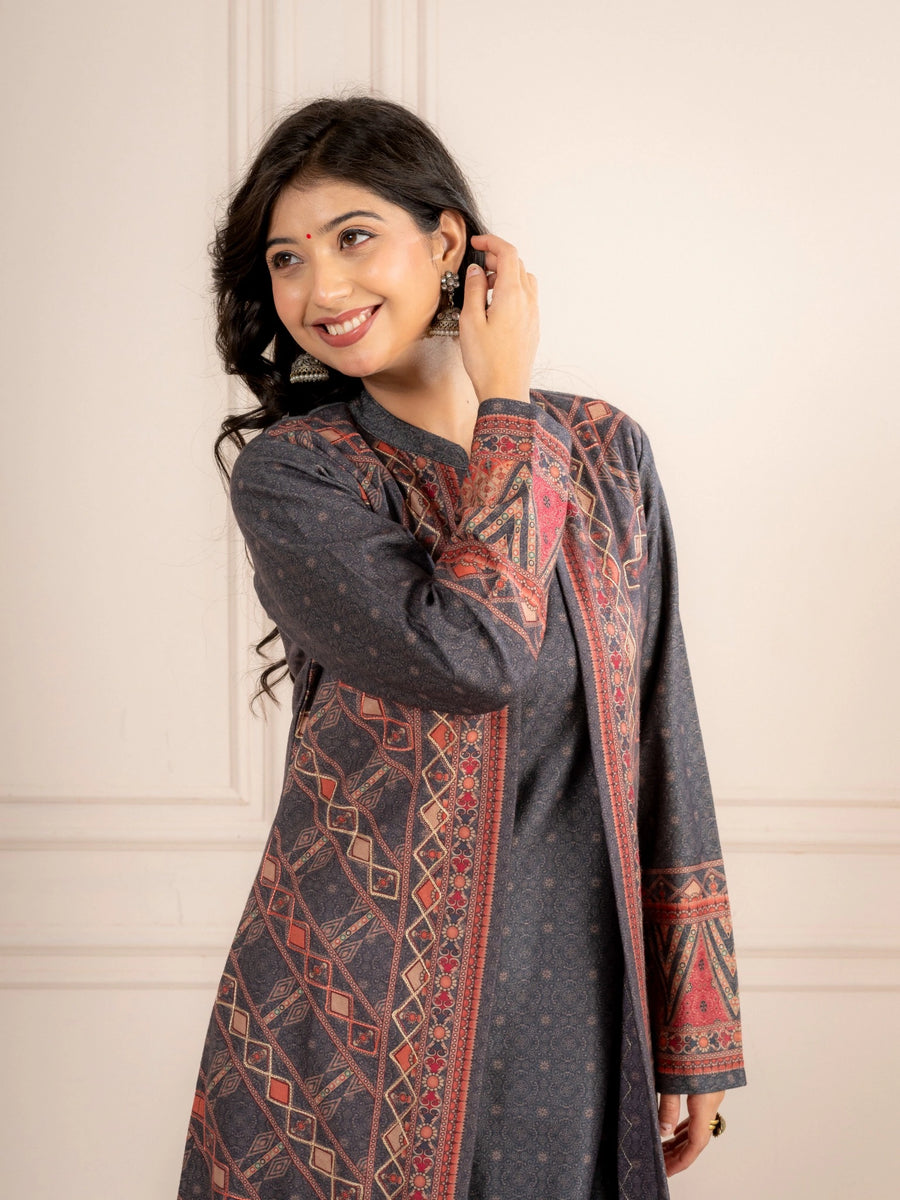 Black Wool Blend Winter Suit Set with Printed Long Jacket