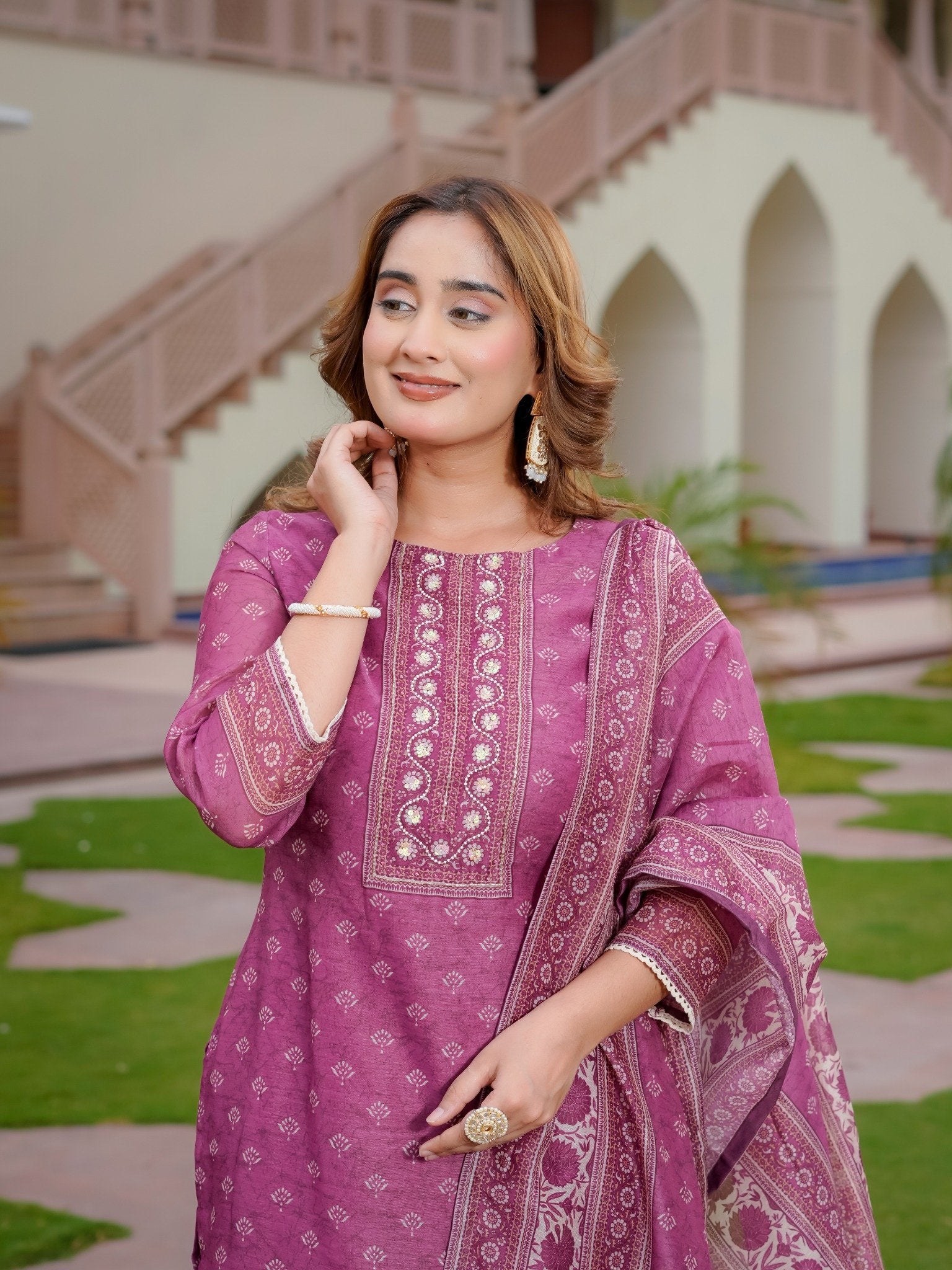 House of Sdaa Floral Printed Kurta Set. HSDAASKBC000001 Muted Purple