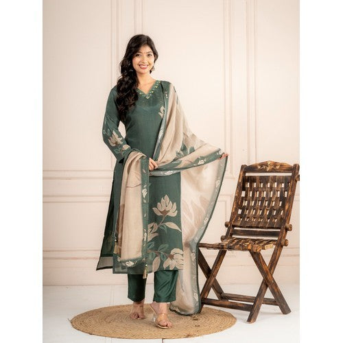 Bottle Green Guchi Silk Suit Set with Beige Floral Dupatta