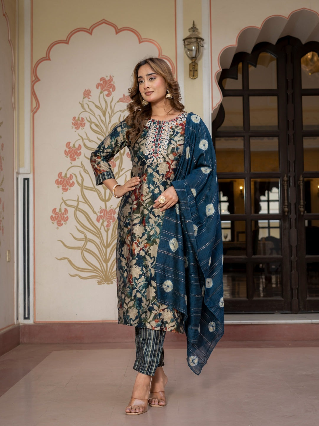 House of Sdaa Blue Floral kurta printed kurta set . HSDAAMLSK000008