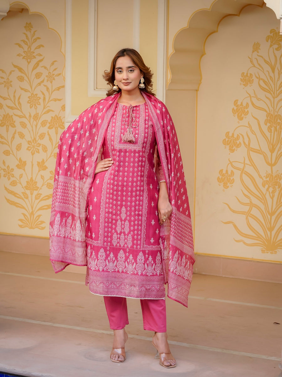 the House of Sdaa Pink Printed Kurta Set.  HSDAASKBC000009 Bright Pink.